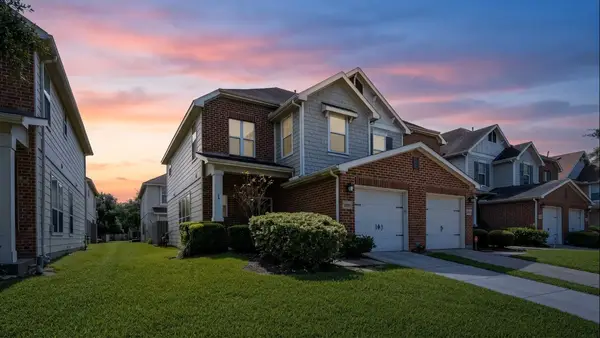 8011 Fisher Glen Lane, Houston, TX 77072