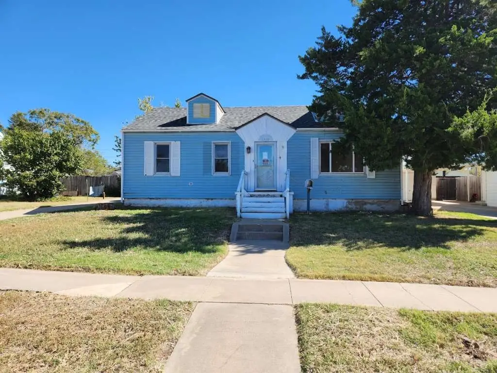 1112 Charles Street, Pampa, TX 79065 - Image #1