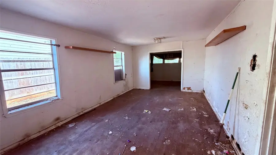 6515 Narcissus Street, Houston, TX 77087 - #2