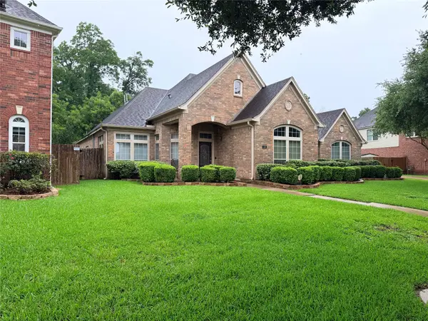 110 Water Bluff Lane, Richmond, TX 77406