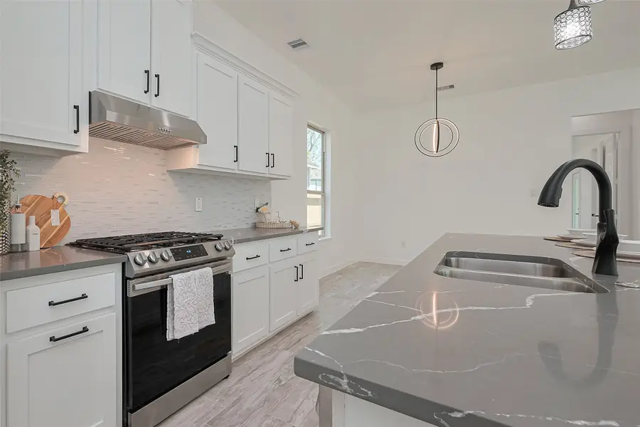 8634 Allwood Street, Houston, TX 77016 - Image #2