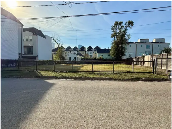 1920 Houston Avenue, Houston, TX 77007