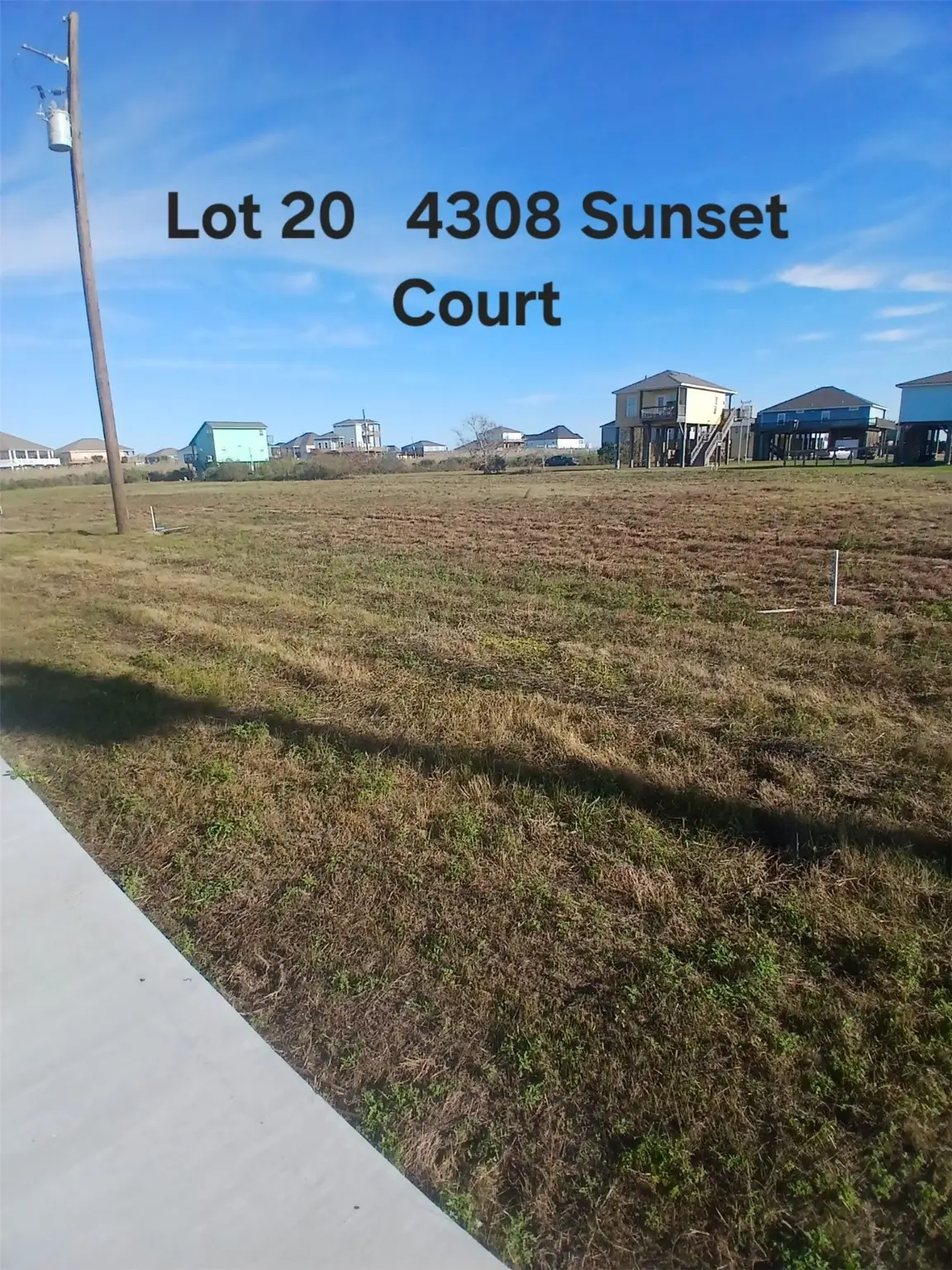 4308 Sunset Ct, Port Bolivar, TX 77650 - Image #1