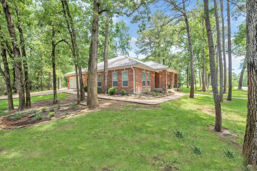 24400 Pine Valley Loop, Huntsville, TX 77320 - Image #2