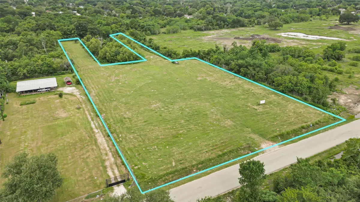 20018 South Post Oak Boulevard, Fresno, TX 77545 - #1