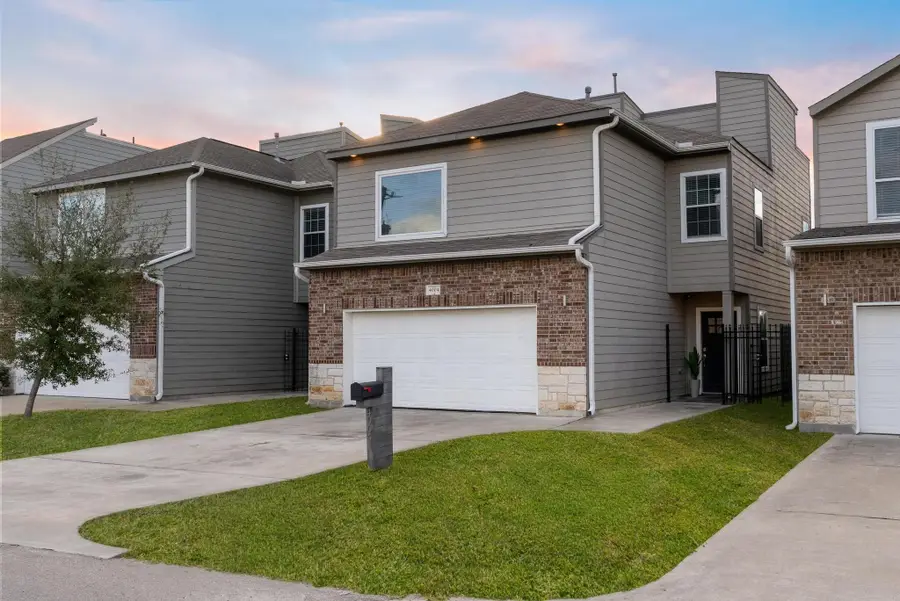 4004 Weslow Street, Houston, TX 77087 - #3