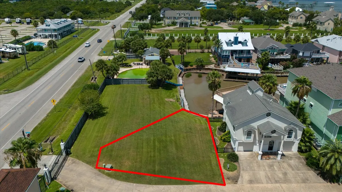 136 Starboard, San Leon, TX 77539 - Image #1