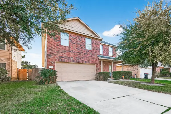 1119 Auburn View Lane, Fresno, TX 77545