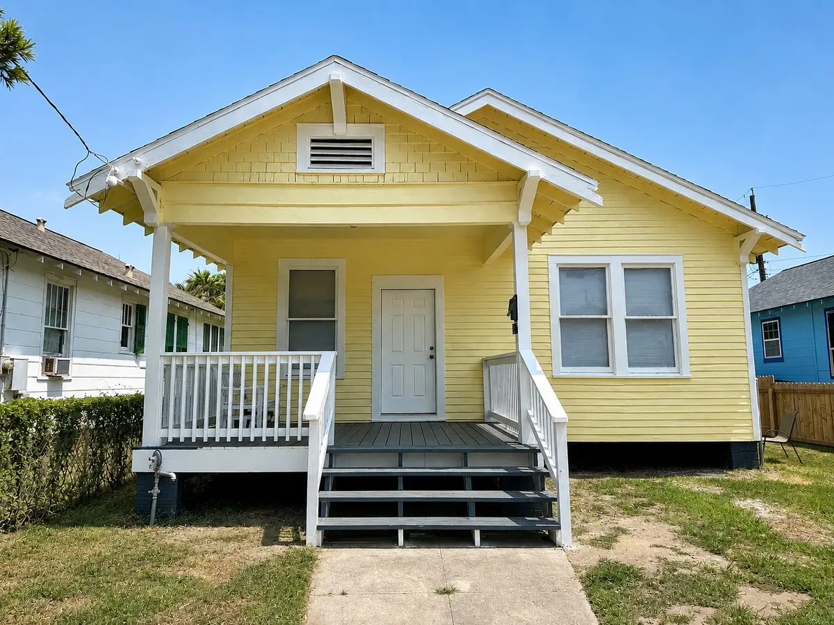 2406 35th Street, Galveston, TX 77550 - #1