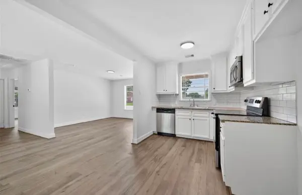 7023 Crestmont Street, Houston, TX 77033