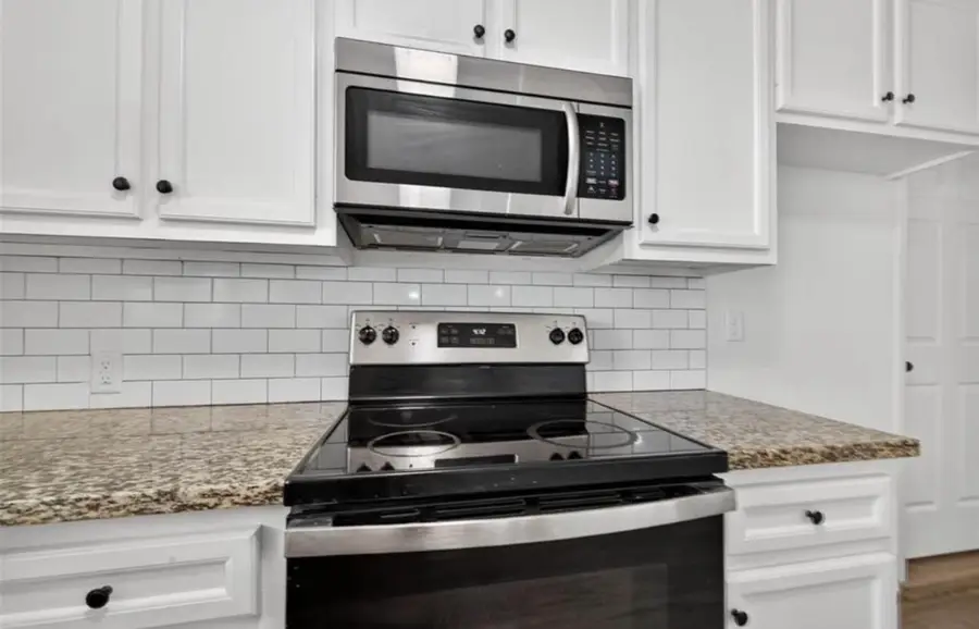 7023 Crestmont Street, Houston, TX 77033 - #3