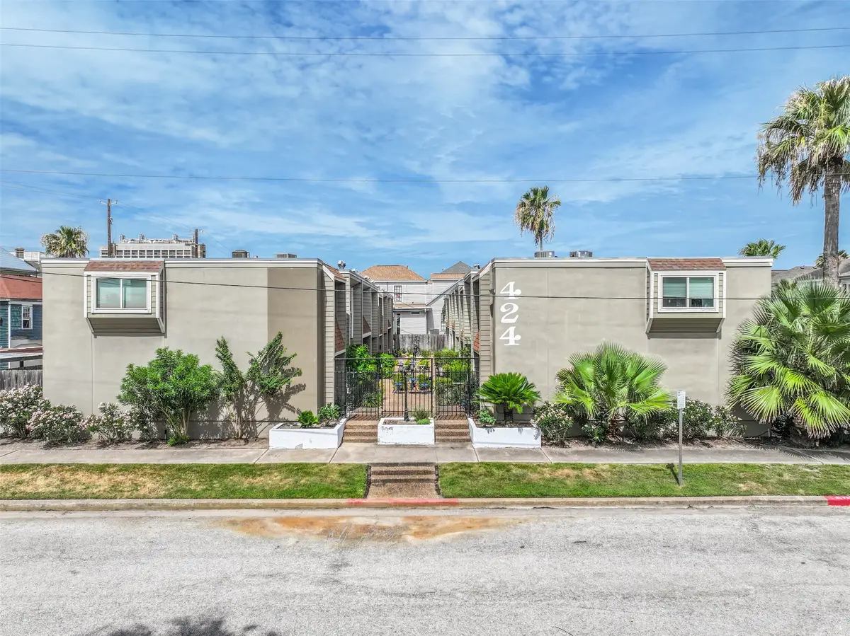 424 15th Street #113, Galveston, TX 77550 - #1