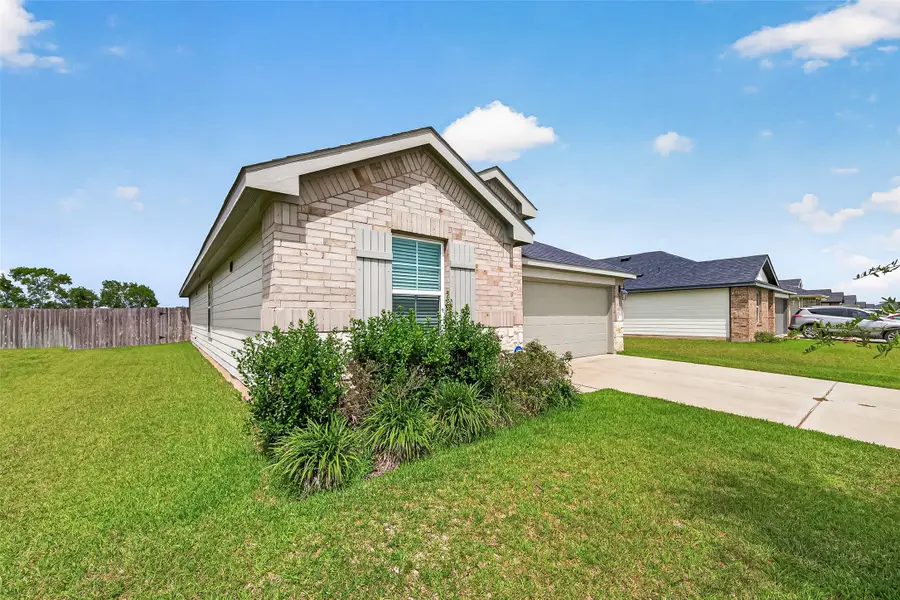 1143 Buffalograss Trail, Sealy, TX 77474 - #3