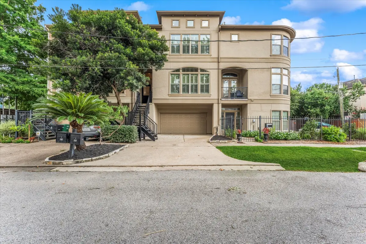 906 Reinicke Street, Houston, TX 77007 - Image #1