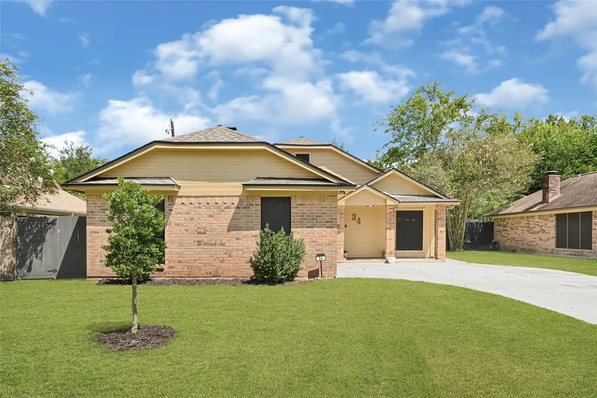34 Alexander Court, Angleton, TX 77515 - #1