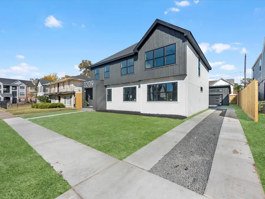 3209 Binz Street, Houston, TX 77004 - Image #2