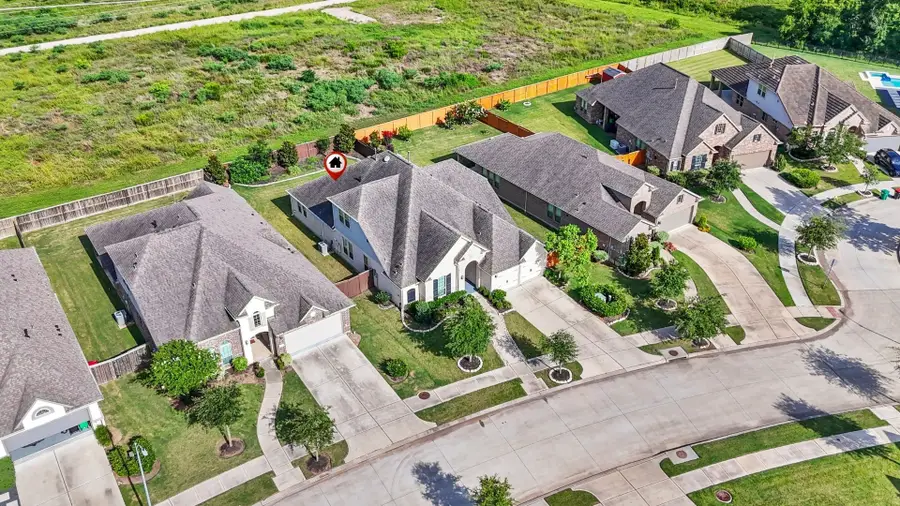 5715 Caper Shores Ln, Sugar Land, TX 77479 - Image #2