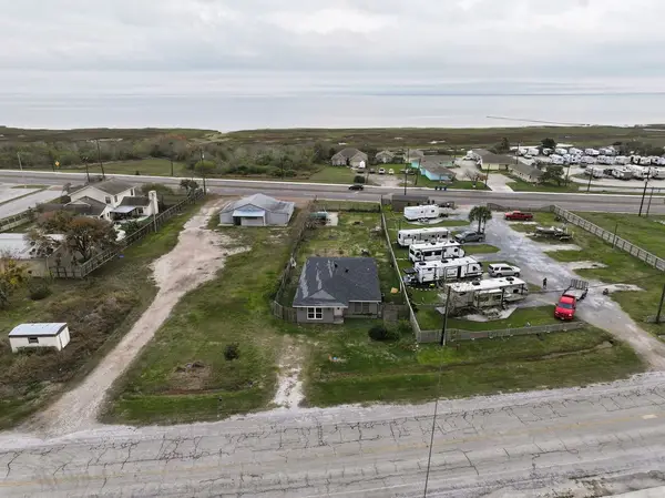 2142 Sailboat Drive, Port Lavaca, TX 77979