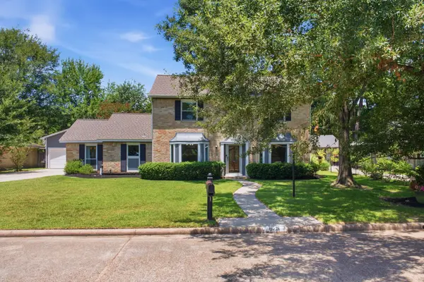626 Magic Oaks Drive, Spring, TX 77388