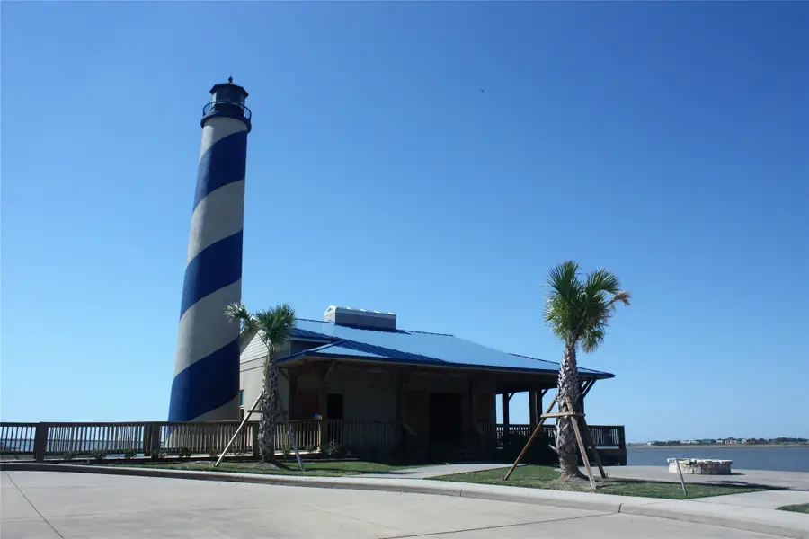 3303 Camp Hulen Drive, Palacios, TX 77465 - Image #3