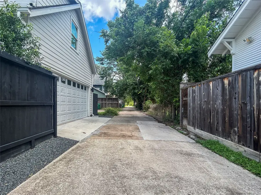 1203 Tulane Street, Houston, TX 77008 - Image #3