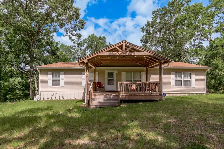 221 Chestnut Bend, Huntsville, TX 77320 - #3