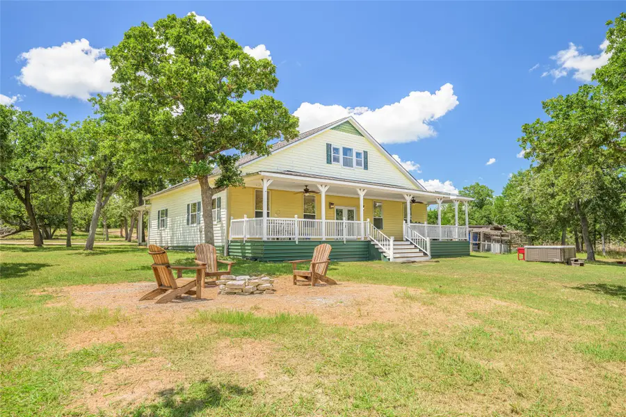 4310 Leslie Road, Fayetteville, TX 78940 - Image #3