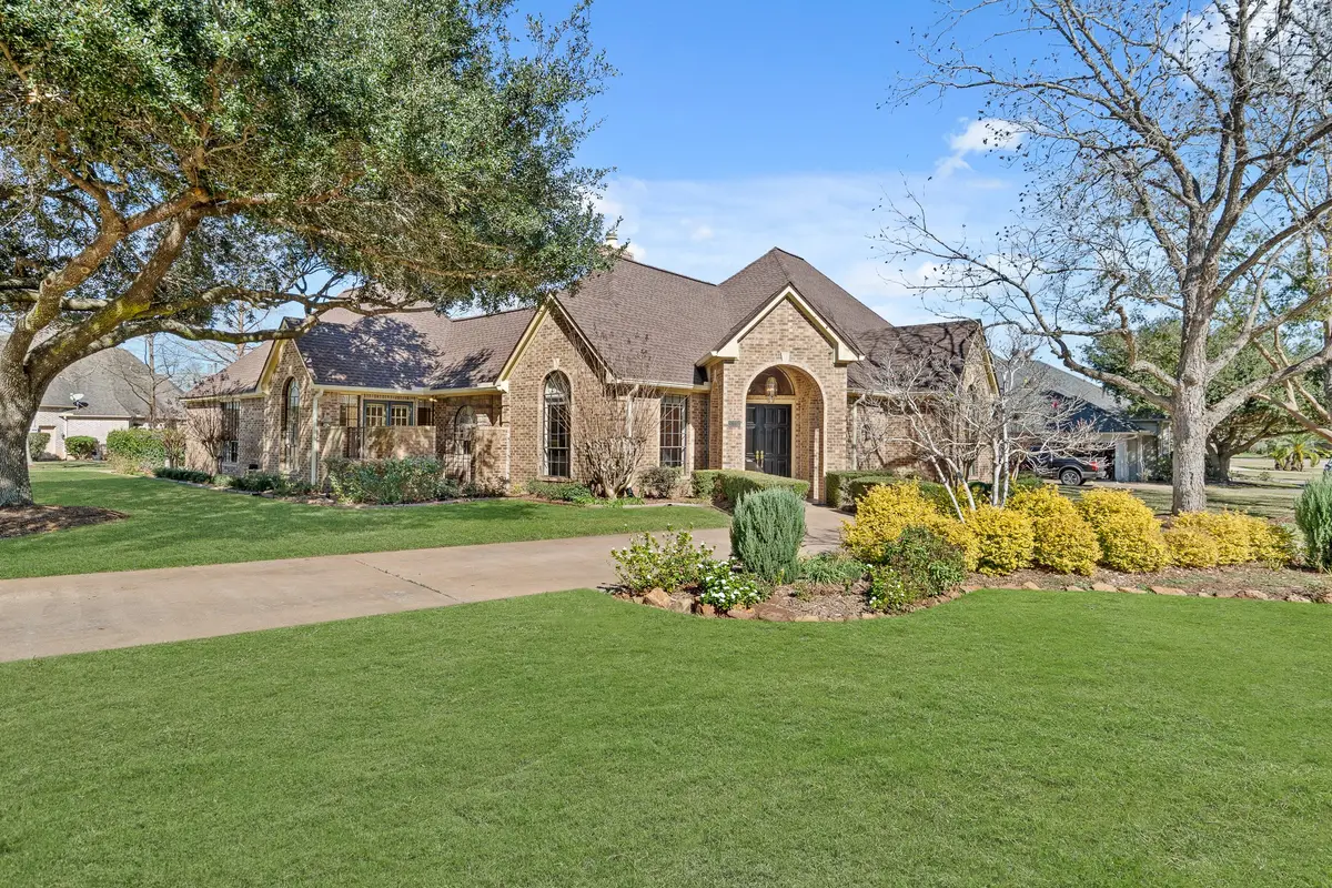 5303 Weston Drive, Fulshear, TX 77441 - Image #1