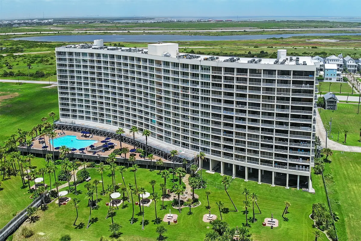 1401 E Beach Drive #509, Galveston, TX 77550 - Image #1