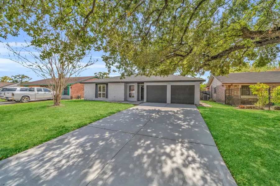 12426 Enchanted Path Drive, Houston, TX 77044 - Image #2