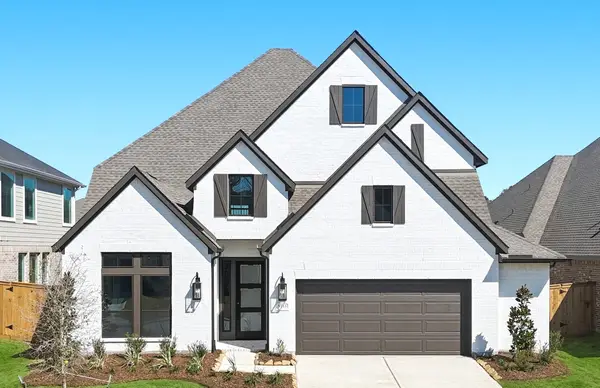 9733 Roaring River Falls Lane, Porter, TX 77365