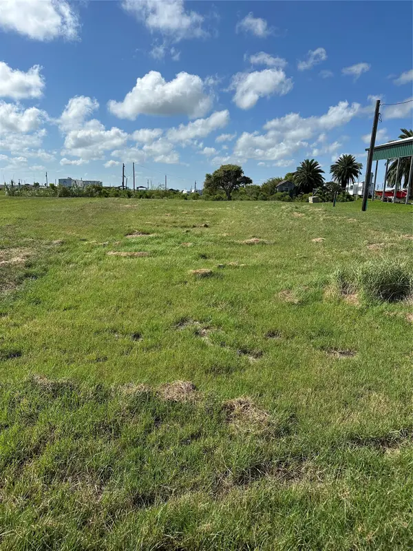 14482 Albacore Street, Sargent, TX 77414