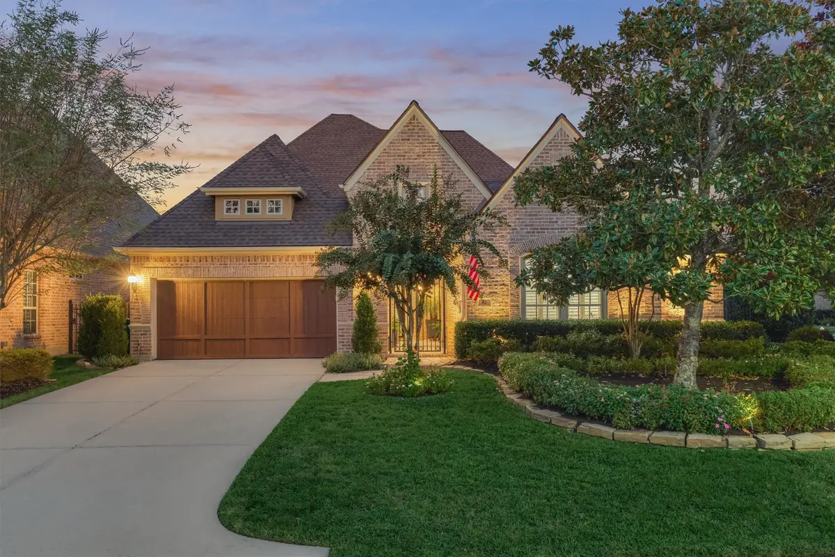 82 Wood Manor Place, The Woodlands, TX 77381 - Image #1