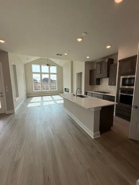 25915 Maple Bloom Drive, Katy, TX 77494 - Image #2