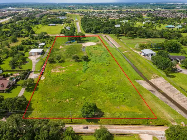 2103 Austin Street, League City, TX 77573