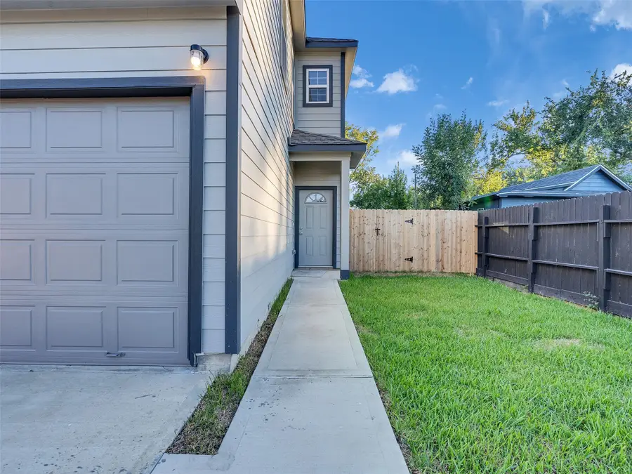 8036 Ethel Street, Houston, TX 77028 - Image #2