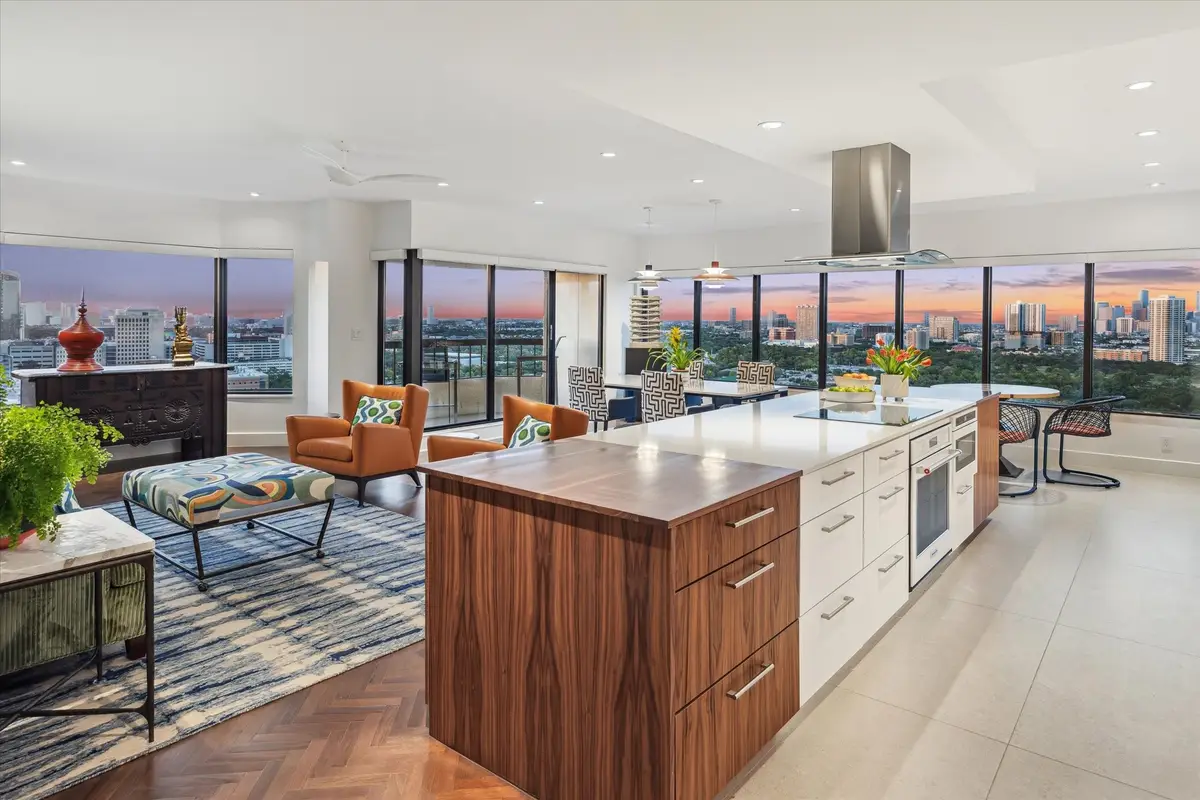 2001 Holcombe Boulevard #2401, Houston, TX 77030 - Image #1