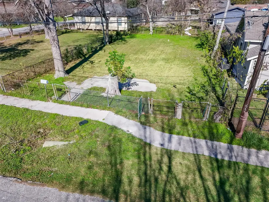 4607 Evella Street, Houston, TX 77026 - Image #2