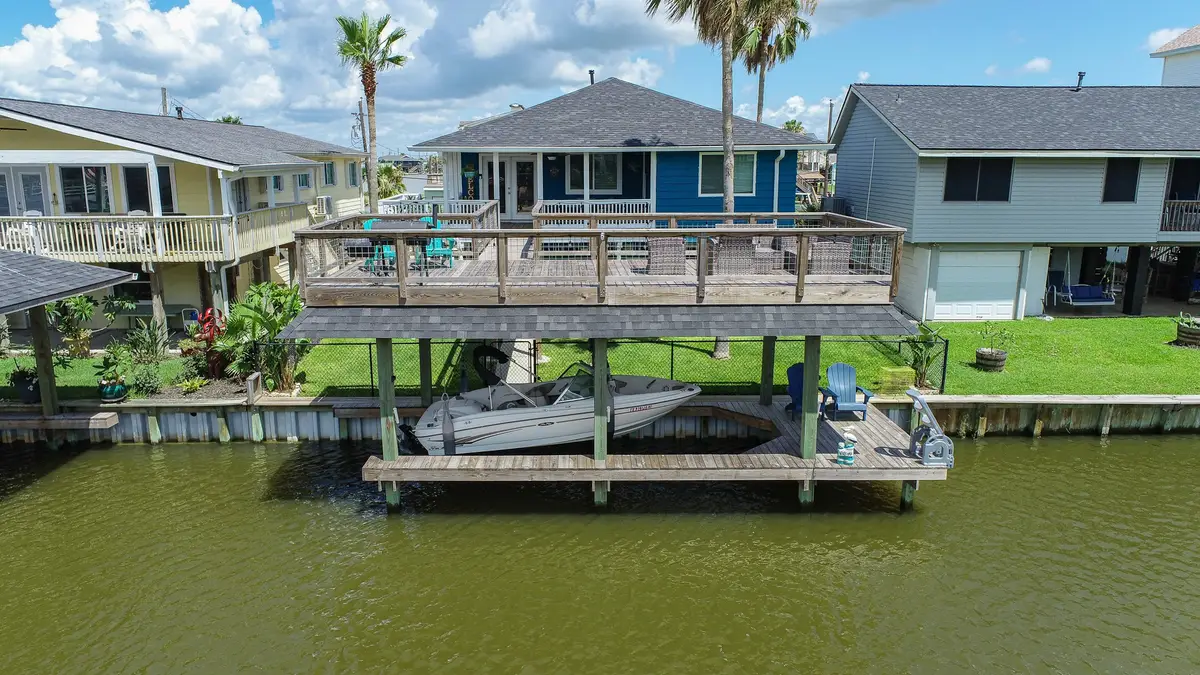 19 Dolphin Street, Bayou Vista, TX 77563 - Image #1