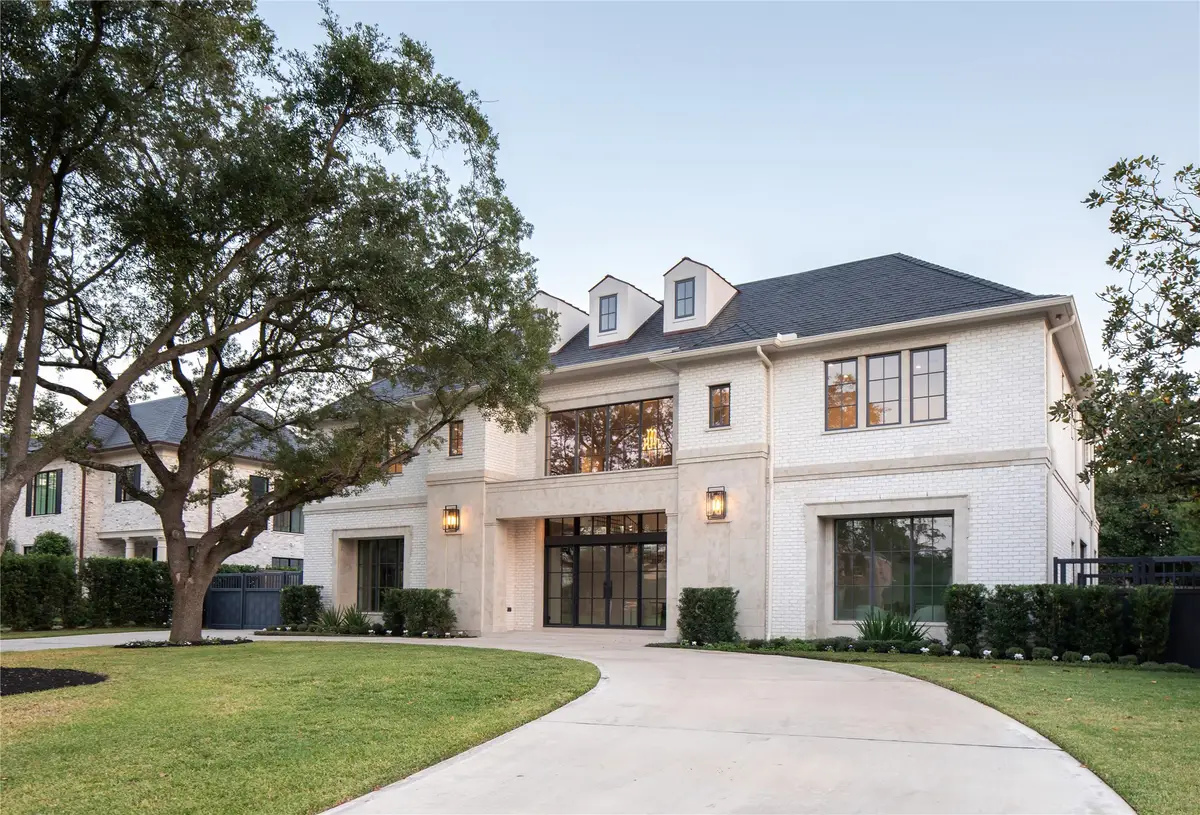 3653 Chevy Chase Drive, Houston, TX 77019 - Image #1