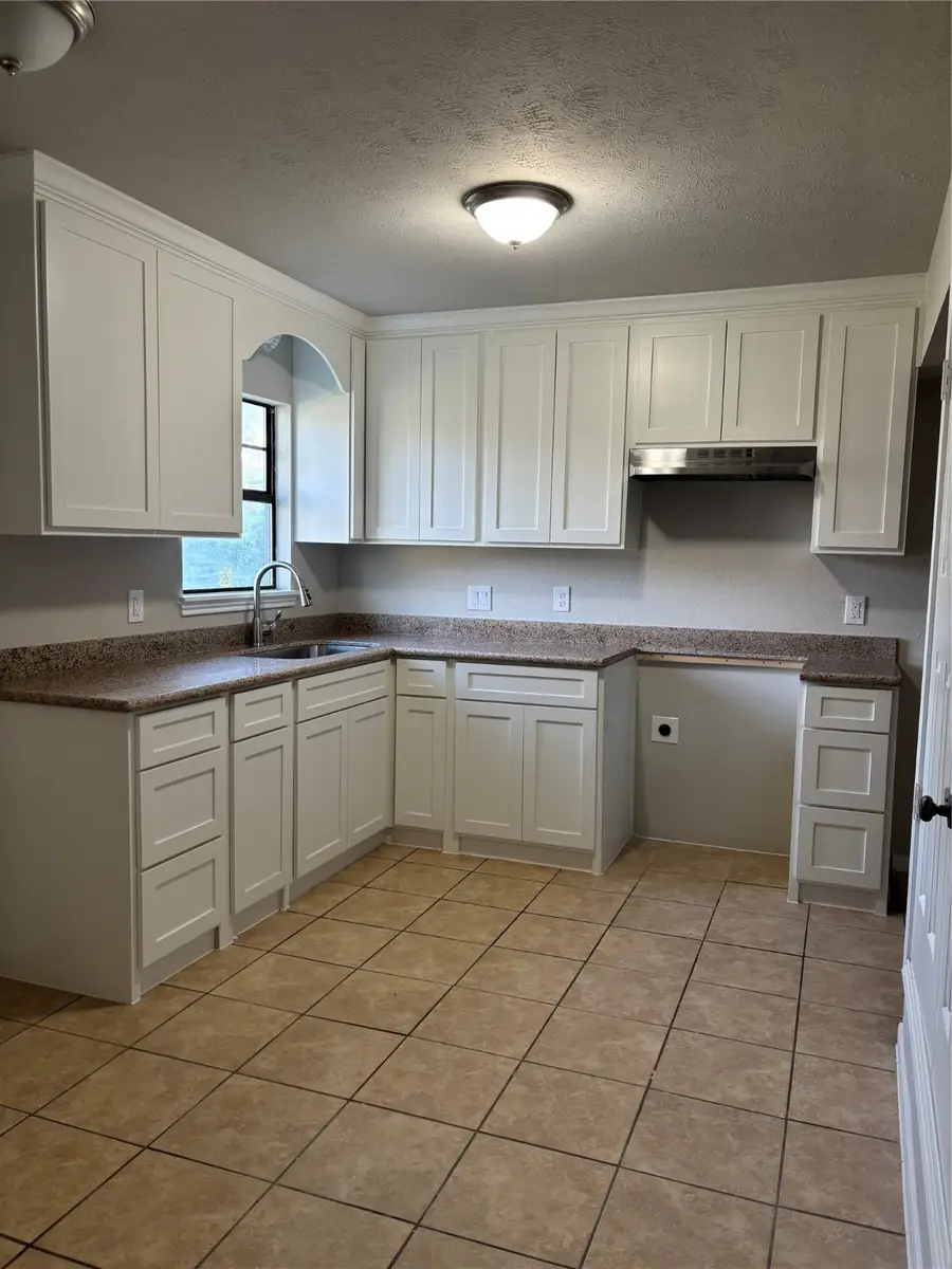 14114 Flair Drive, Houston, TX 77049 - Image #3