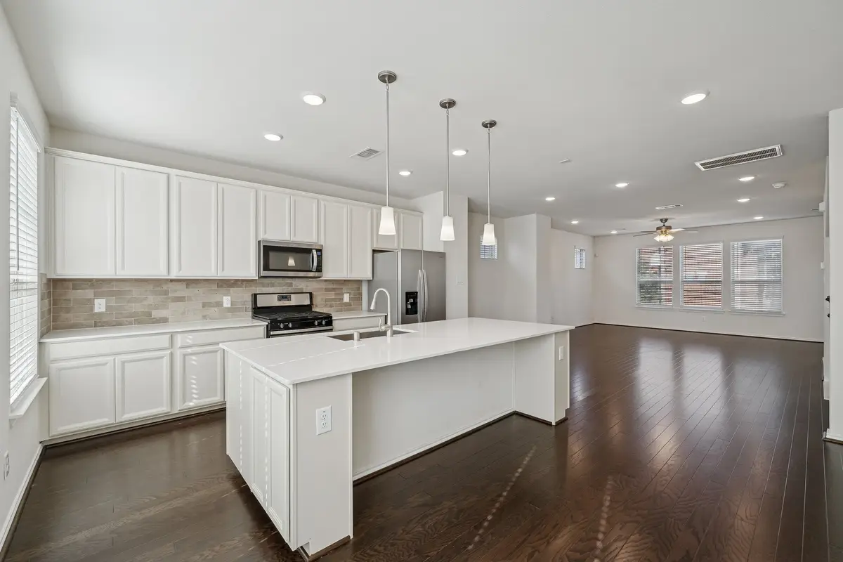 8604 Hollyoaks Creek Lane, Houston, TX 77063 - #1
