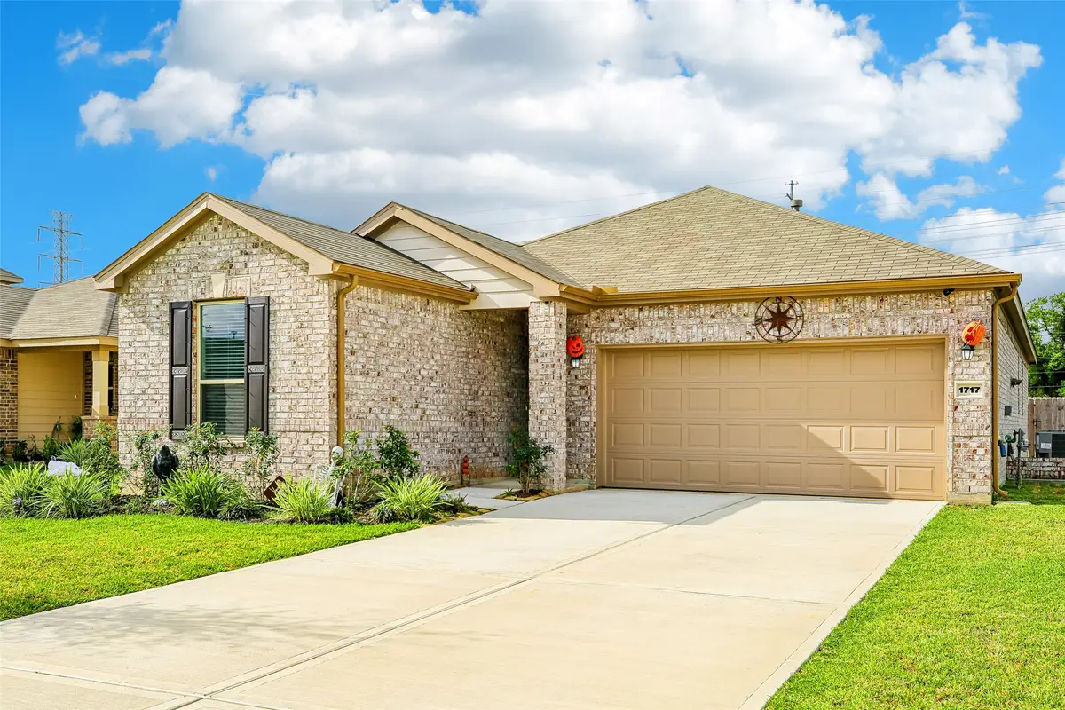 1717 Vista Luna Drive, Texas City, TX 77591 - #1