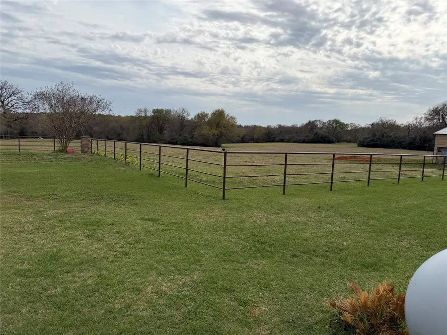 3713 County Road 386, Marquez, TX 77865 - #3
