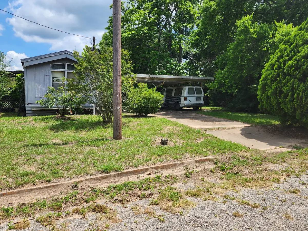 209 S Orange Street, Grapeland, TX 75844 - #1