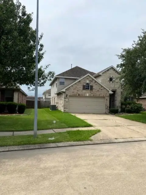 5010 Creekside Avenue, Baytown, TX 77523 - #2