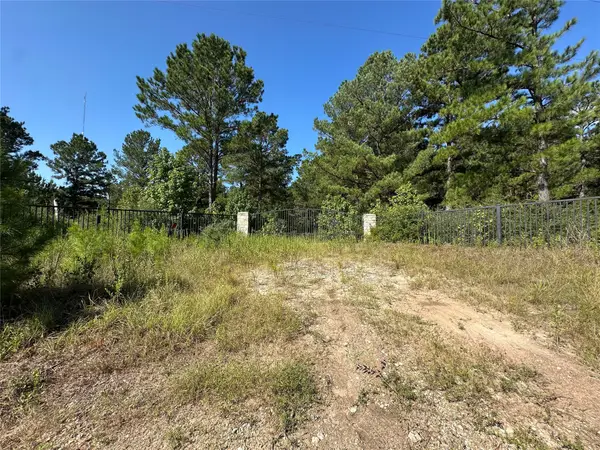 1034 Lloyd Bell Road, Trinity, TX 75862