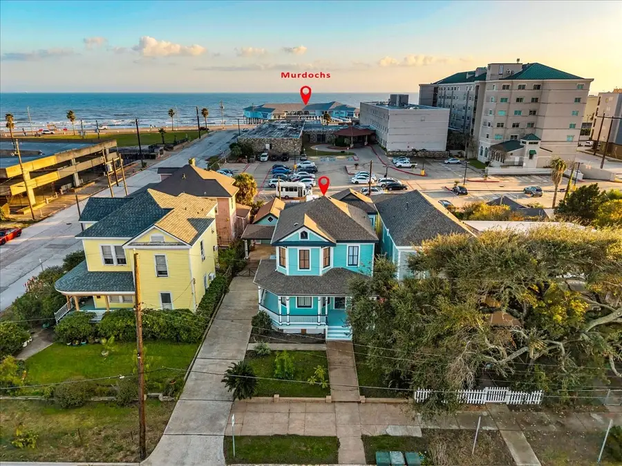 2207 Bernardo De Galvez, Galveston, TX 77550 - Image #2
