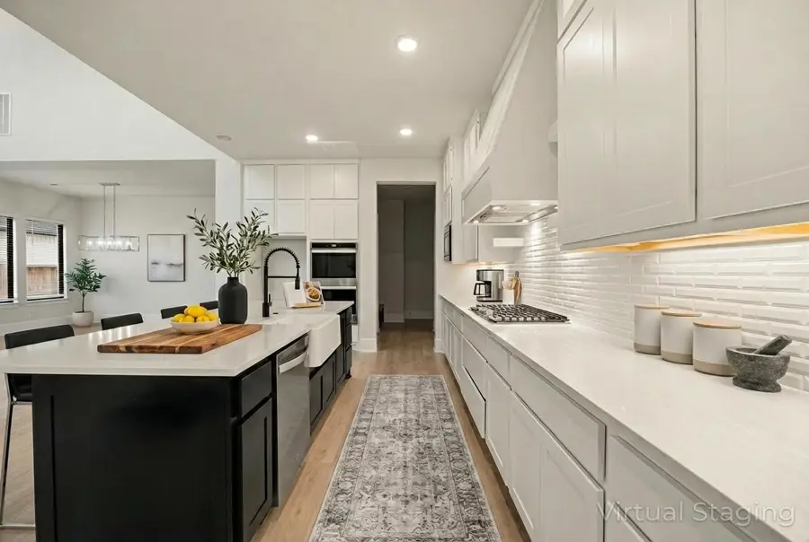 734 Platinum Stone Lane, Pinehurst, TX 77362 - Image #3