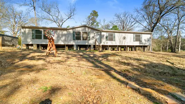 1291 E State Highway 294, Elkhart, TX 75839